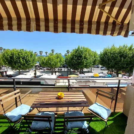 Apartamento T2 Front De Mer Le Lavandou